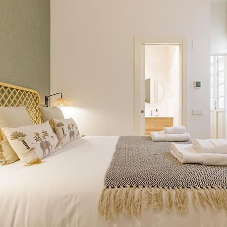 Marques De Velazquez II By Caleta Homes Malaga Luaran gambar