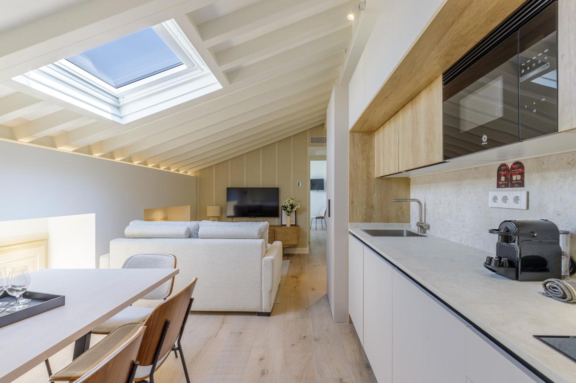 Marques De Velazquez II By Caleta Homes Malaga Luaran gambar