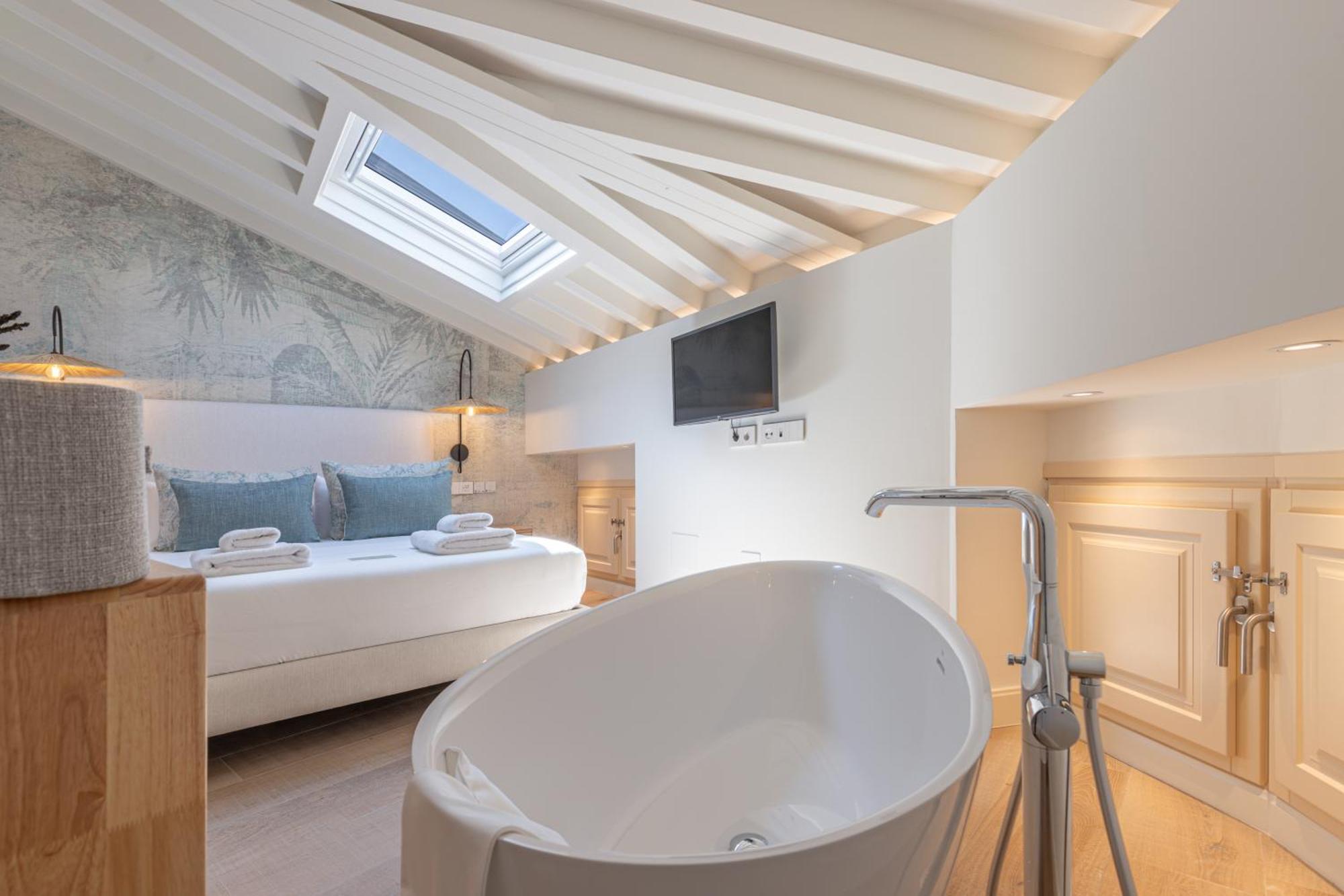 Marques De Velazquez II By Caleta Homes Malaga Luaran gambar
