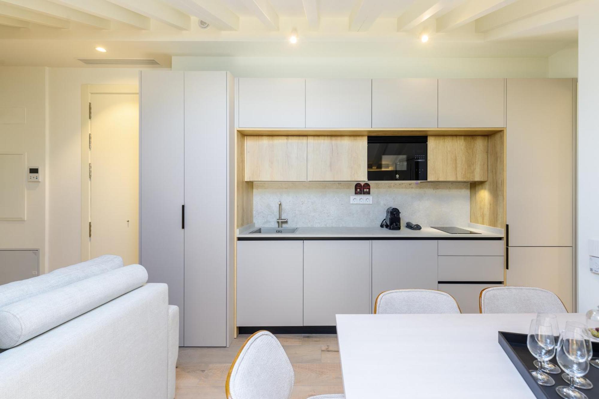 Marques De Velazquez II By Caleta Homes Malaga Luaran gambar